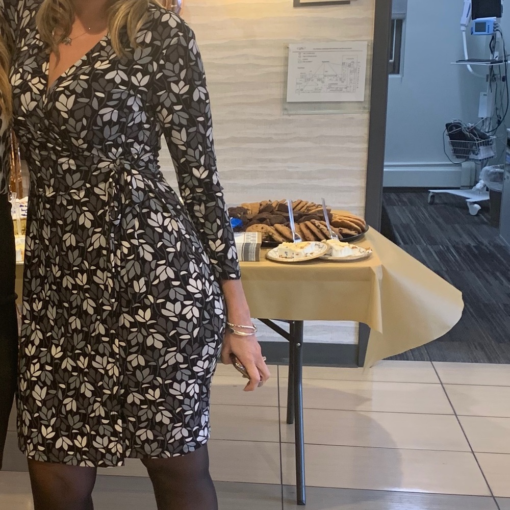 Anne Klein Wrap Dress- only worn once✨